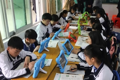 郴州市北湖區(qū) 服務(wù)民生，加快心里程教育信息化項(xiàng)目落地